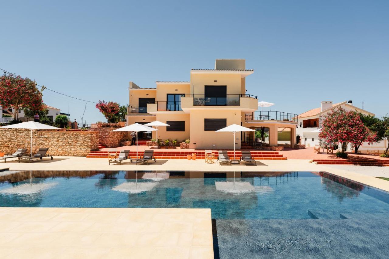Villa Dos R'S Avis Exterior photo