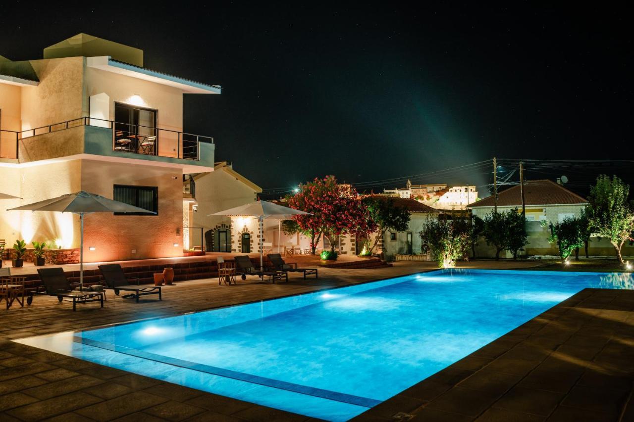 Villa Dos R'S Avis Exterior photo