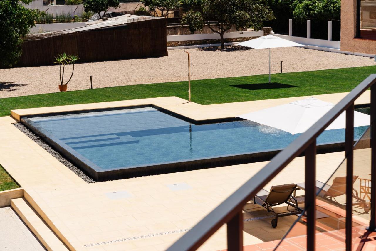 Villa Dos R'S Avis Exterior photo
